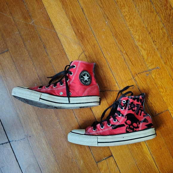 Converse Shoes - Converse THE CLASH Chuck Taylor Limited Edition 2009 Vintage Red Chucks Womens 8